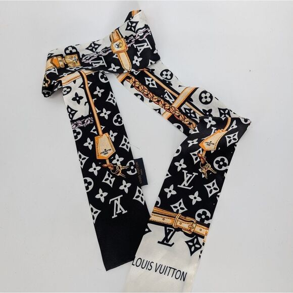 Louis Vuitton silk twilly - Picture 1 of 8